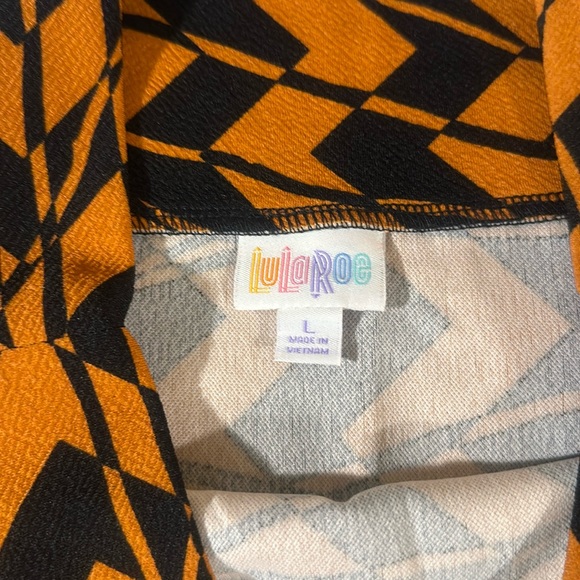 LuLaRoe Women’s Cassie Pencil Skirt/Size:L/Color:Burnt Orange/Black Zig Zag(NWT) - Picture 3 of 7